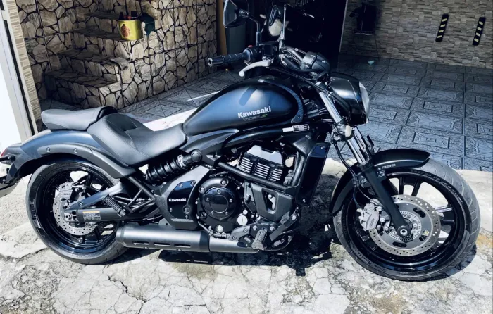 Vulcan 650s 45 mil km