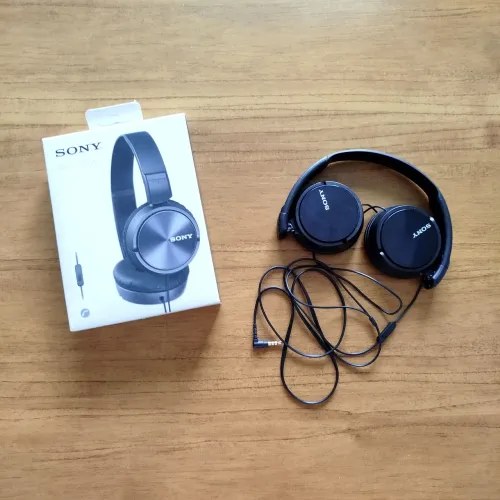 Fone de Ouvido Sony MDR-ZX310AP