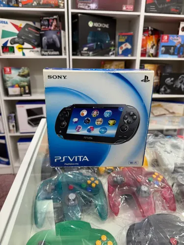 Vendo Ps vita - Psvita OLED serial batendo - semi novo  