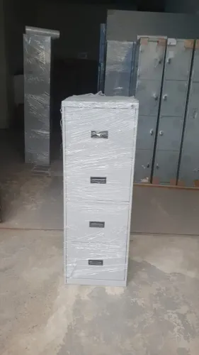 Arquivo de aço com 4 Gavetas