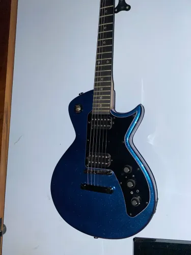 Guitarra Tagima Sixmart