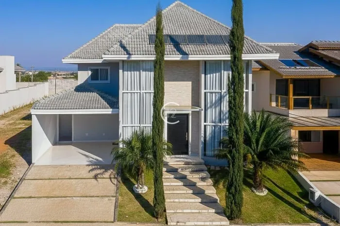 Sobrado com 4 suítes à venda, 300 m² por R$ 2.850.000 - Urbanova - São José dos Campos/SP