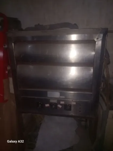 Vende-se forno