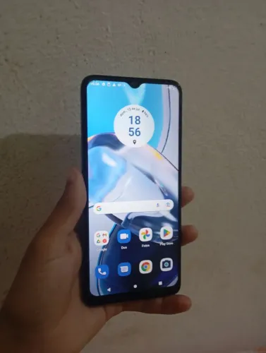 Celular Motorola E22