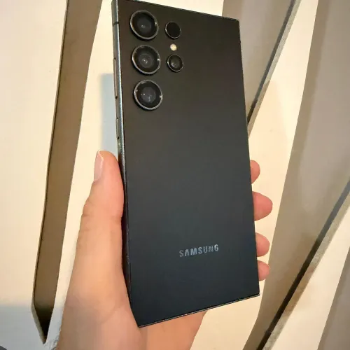 Samsung S24 Ultra Outlet