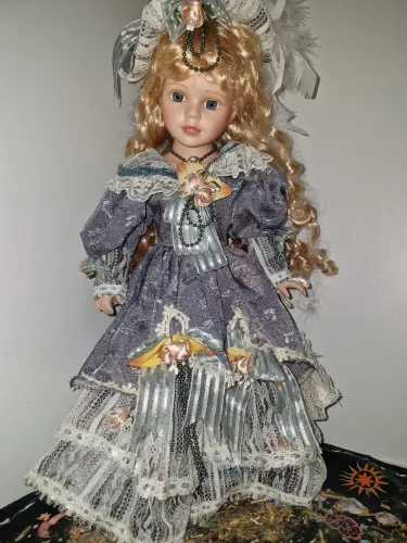boneca de porcelana loira 40 cm