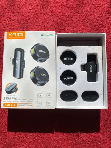 Microfone de Lapela Sem Fio Kaidi KMF4-A Lightning para iPhone - Duplo