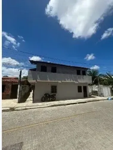 Prédio Multifamiliar em Ancuri | Excelente Potencial de Renda e Valorização