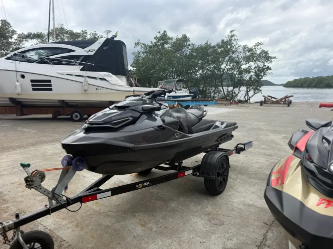 Jetski seadoo RXTX rs 300