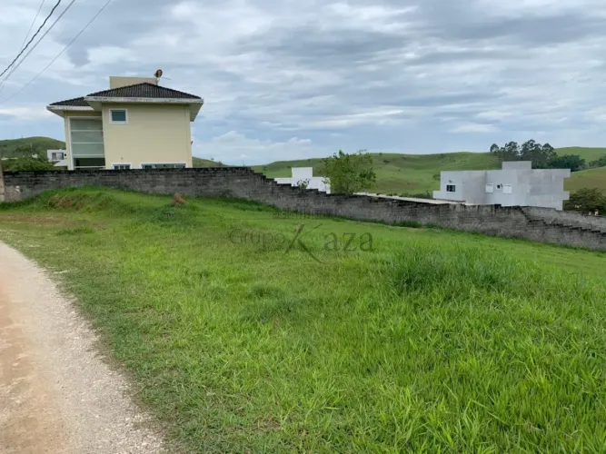 Terreno - Condomínio Vale dos Lagos - São Silvestre - Jacareí - 1.530m²