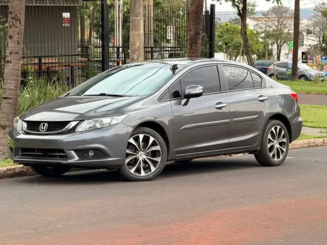 Honda Civic Sedan EXR 2.0 Flexone 16V Aut. 4P 2016