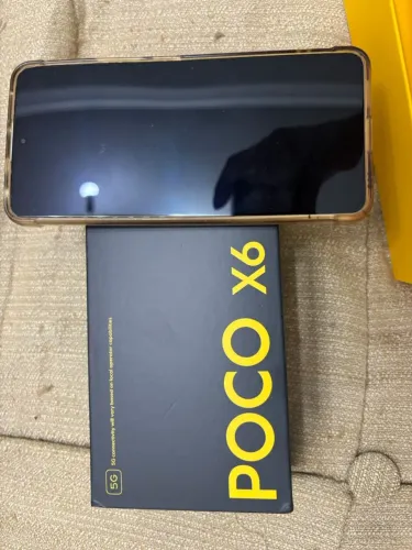 Celular Poço X6