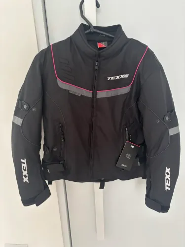 Jaqueta Texx New Strike V2 feminina