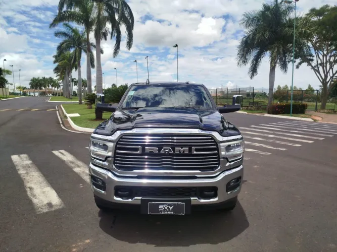 Ram 3500 Laramie 6.7 TB CD 4X4 Diesel 2022