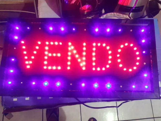 painel de led letreiro vendo 