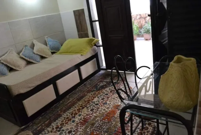 Cama madeira maciça angelim pedra 3 gavetões