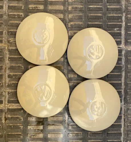 Calota abaulada cinza para kombi antiga fusca 5 furos aro 14.