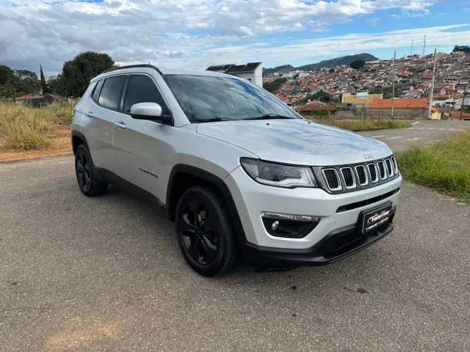 Jeep Compass Longitude 2.0 4X2 Flex 16V Aut. 2017