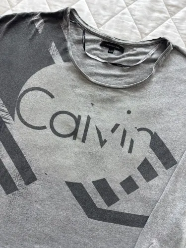 blusa Calvin Klein