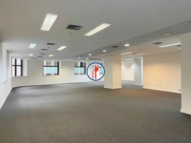 Sala : / Comercial / Centro