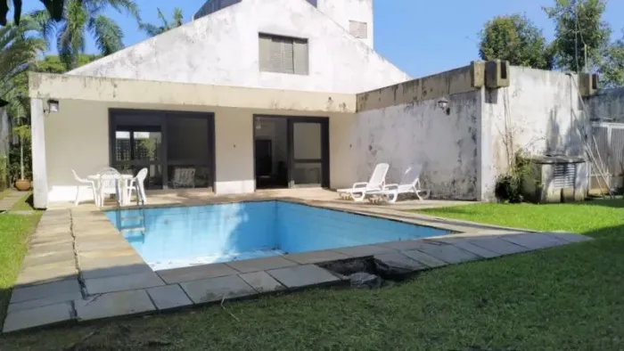 Casa com 4 dormitórios para alugar, 268 m² por R$ 5.780,00/mês - Praia de Pernambuco - Gua
