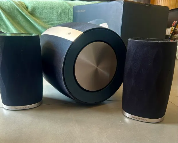 Kit Bowers & Wilkins Formation: 2x Formation Flex + Formation Bass (Estado de Novo)