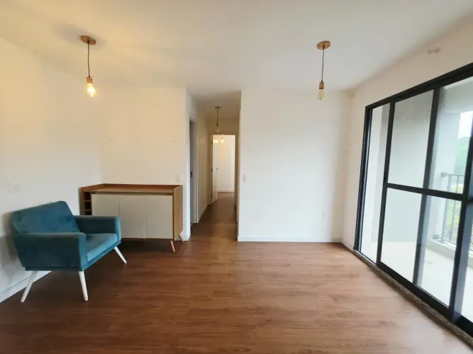 Imóvel para aluguel tem 55 metros quadrados com 2 quartos em Vila Anastácio - São Paulo -