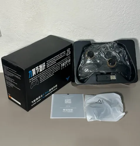 (NOVO) Flydigi Vader 5 PRO