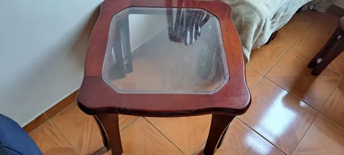 "  Mesa de Centro para sala em Madeira  Vidro fosco 48 cm x 58 cm x 58 cm  e 48cm x 58cm x