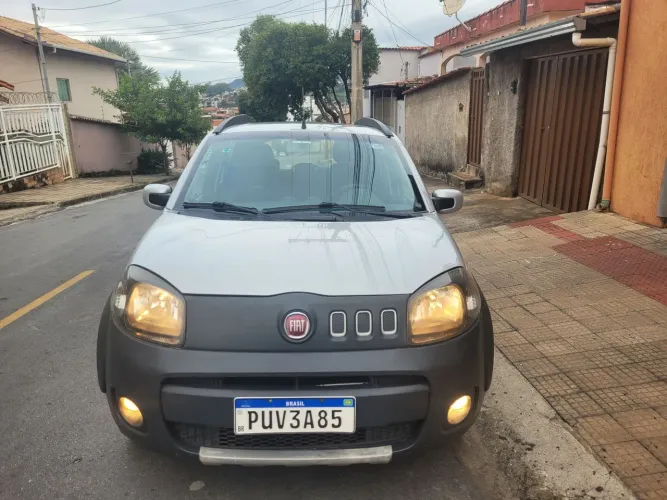 Fiat Uno WAY Celeb. 1.0 EVO Fire Flex 8V 5P 2014