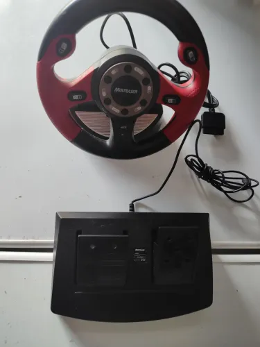 Volante e Pedal do PlayStation  Multilaser Conservado