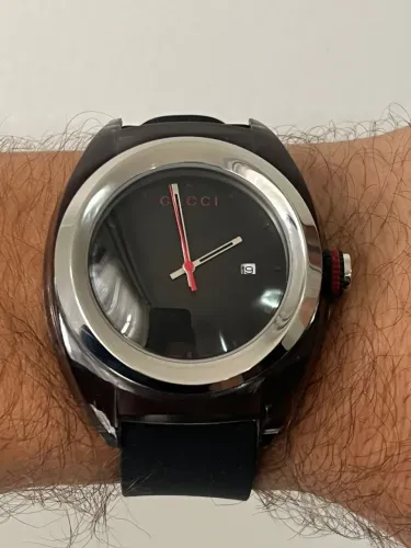 Relógio Gucci