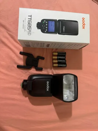 Flash Godox TT685II-C? Novo / Sem Uso (Na Caixa + Acessórios)