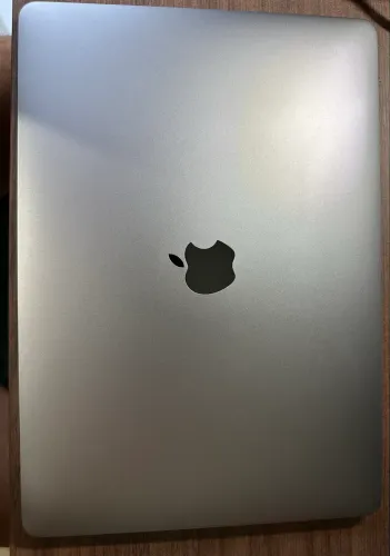 MacBook Pro 2020 (Seminovo usado por 4 meses).