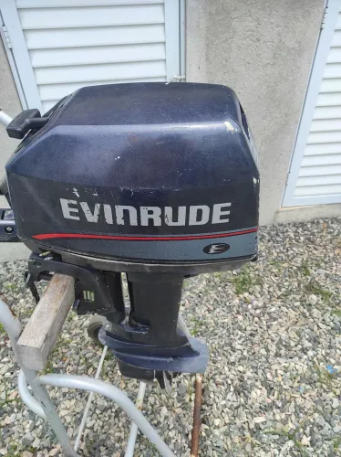 Motor evinrude 8hp 