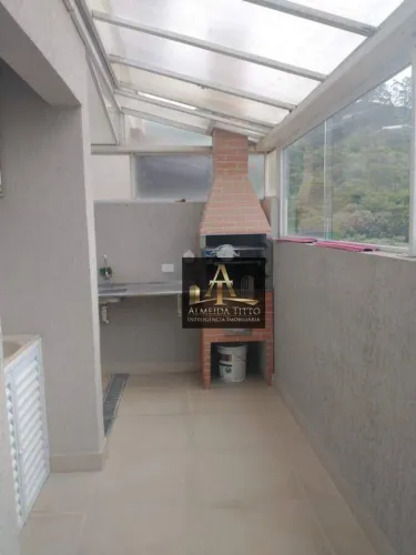 Casa à venda no Condomínio Nova Barueri - Jardim Califórnia - Barueri/São Paulo.