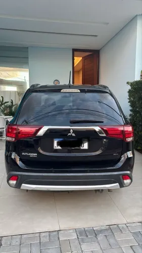 Mitsubishi Outlander 2.2 165cv Diesel Aut. 2016
