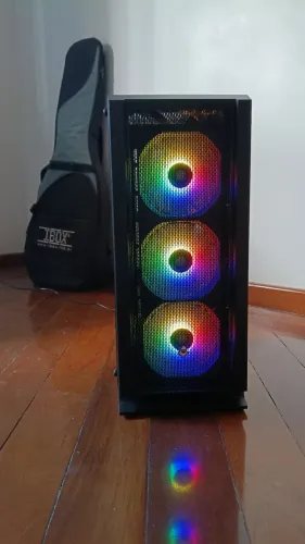 Pc Ryzen 5 5600G, 16 GB RAM, SSD 256