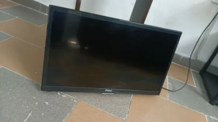 TV PHILCO 20 POLEGADAS (COM DEFEITO)
