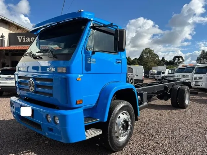 VW 17180 WORKER ano 11/11 263.476 Km R$ 205.000,00 av