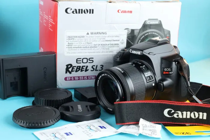 Canon EOS Rebel SL3 