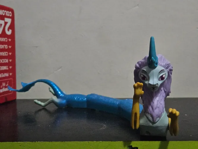 Brinquedo Mc Donald's Sisu Raya e o Último Dragao 2021