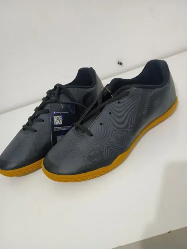 CHUTEIRA UMBRO ORIGINAL NUNCA USADA