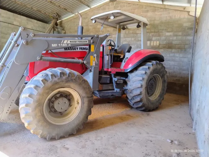 Trator Massey Ferguson
