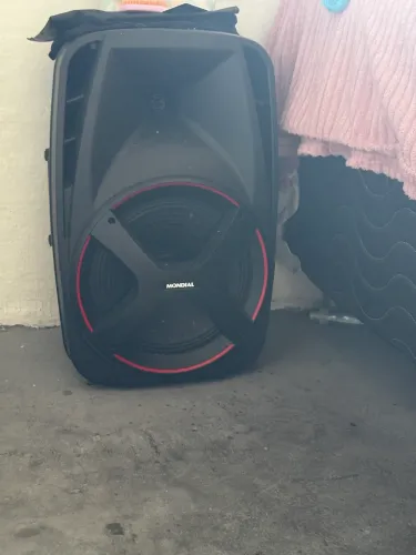 Som Mondial 500 watts 