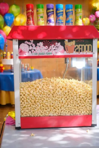 Locação de pipoqueira de cinema, Pula-Pula, algodão-doce, crepe no Palito tel: *