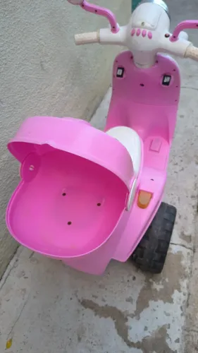 Moto elétrica infantil com defeito ( LEIA DESCRIÇÃO )