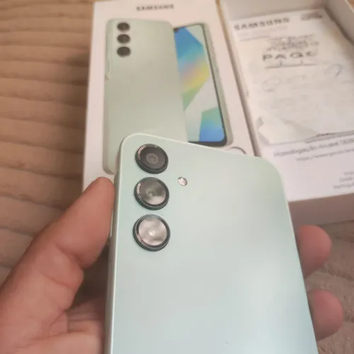 Samsung Galaxy A16 4G (SM-A165M) Verde Claro - 128GB (Para Conserto / Peças)