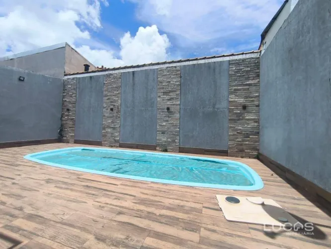 Aceita Financamento. Excelente Casa térrea com piscina PLANTÃO DE CARNAVAL