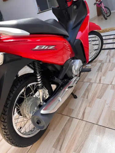 Biz 110I 2023 impecável
